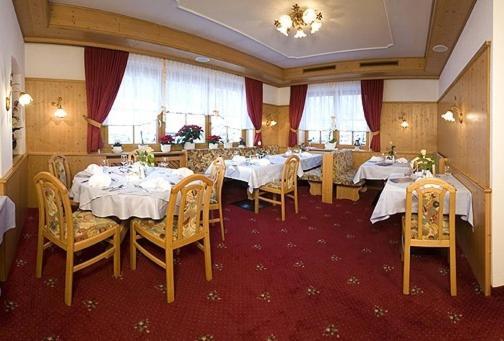 Hotel Persura Ischgl Exteriör bild